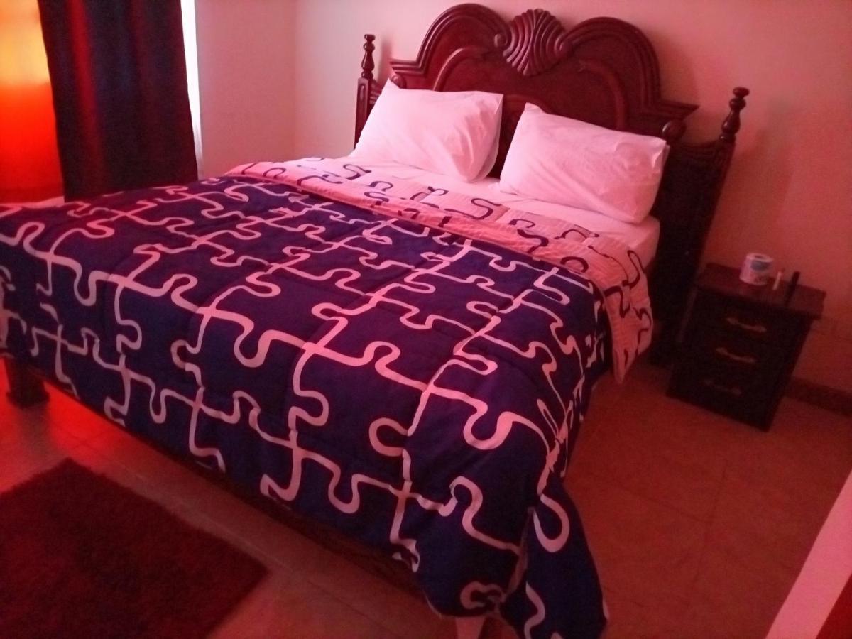 Jkia Homestays Nairobi Værelse billede